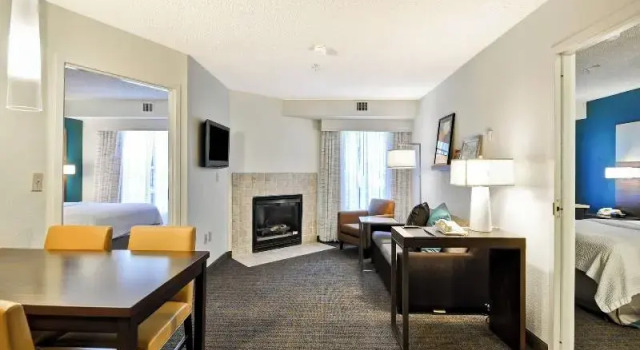 Четырёхместный люкс Residence Inn by Marriott Jacksonville Airport
