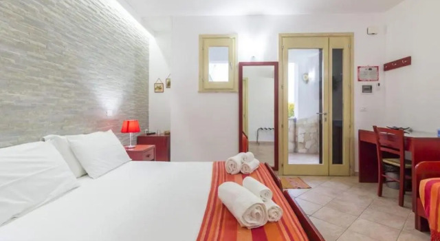 Masseria Un Posto al Sole, Book Farm Stay Otranto Salento