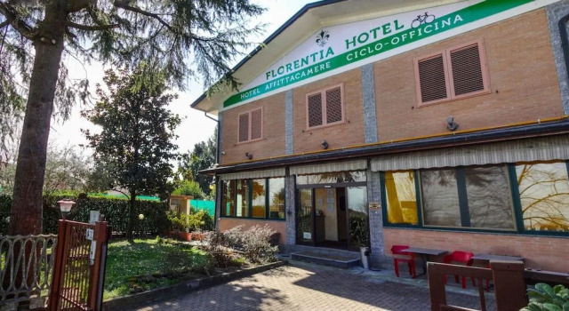 Florentia, Reserva ahora Hotel Corsico Lombardía