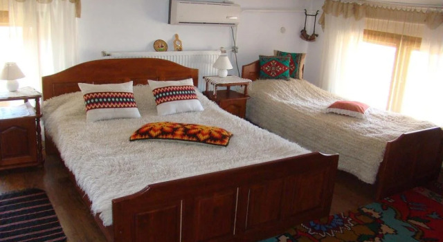 Gologanova house, Buchen Sie Hotel Kalofer Oblast Plowdiw