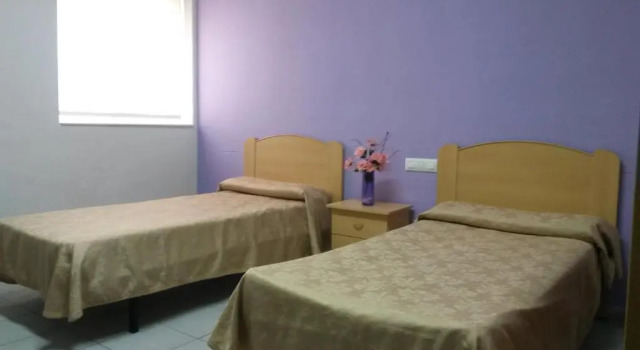 Albergue Caceres, Prenota Hotel Hotel a Estremadura con parcheggio, Parcheggio