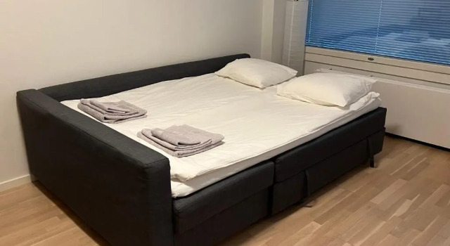 Modern 45m^2 Ullanlinna apartment, Забронировать Апартаменты/квартира Отели Хельсинки с парковкой, рядом с Парк Эспланады, Парковка