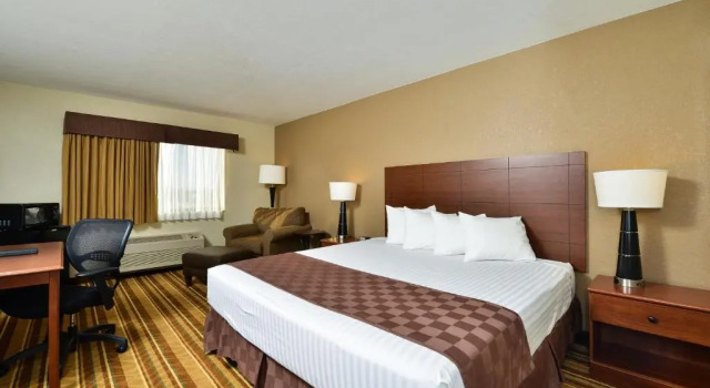 Номер Standard Rock Island Inn & Suites Marshalltown
