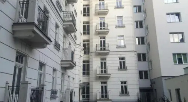 Warsaw Concept, Забронировать Отель Средместье 