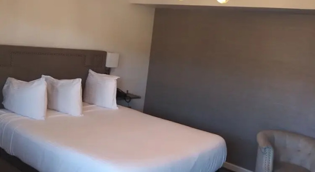 Номер Deluxe The Greens Hotel on Del Paso