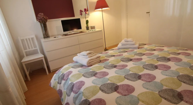 Апартаменты Deluxe "7 SORELLE B&B" camere in pieno centro città con bagno privato, FREE HIGH SPEED WI-FI, NETFLIX