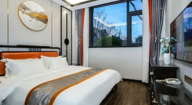 Люкс Deluxe Yiheyuan Homestay