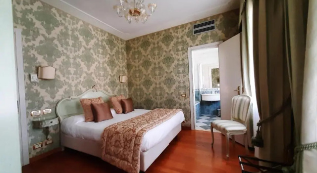 Murano Palace Bed & Breakfast, Забронировать Отель Мурано Венето