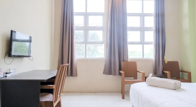 Reddoorz Plus Near Simpang Puncak Jelutung Jambi, Rezerwuj Hotel Jambi 