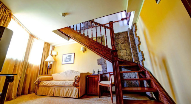 House of Dracula Hotel, Забронировать Отель Отели Пояна-Брашова 3 звезды, рядом с Bradul Ski Slope, 3*
