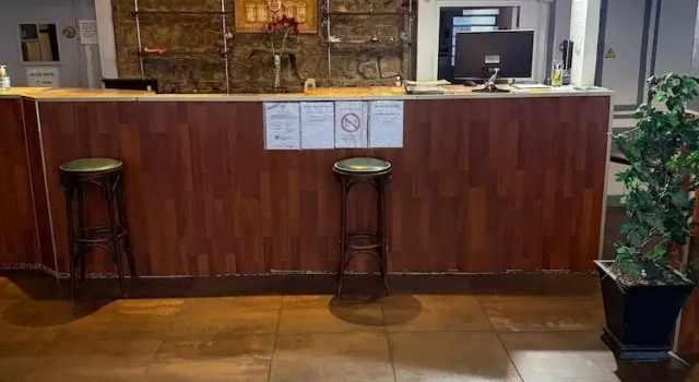Hôtel dEnghien, Забронировать Отель 02. Прескиль Лион
