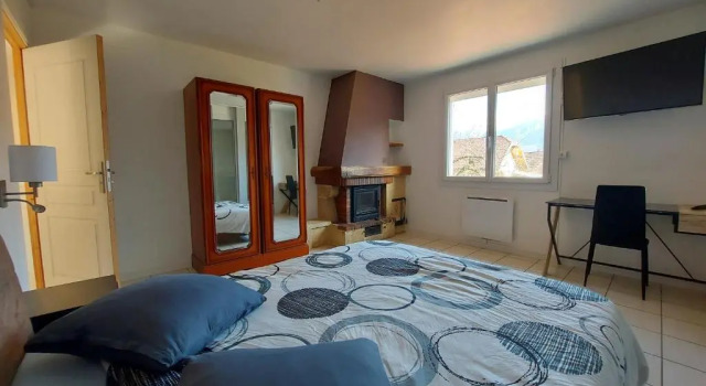 Entre lac et montagne, proche centre de St Jorioz, spacieux et confortable appartement avec grande terrasse, Забронировать Апартаменты/квартира Апартаменты Сен-Жорьо, Апартаменты/квартира
