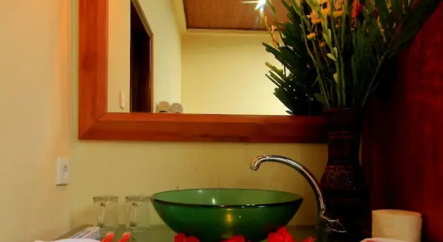 Вилла с 2 комнатами Pondok Naya Ubud
