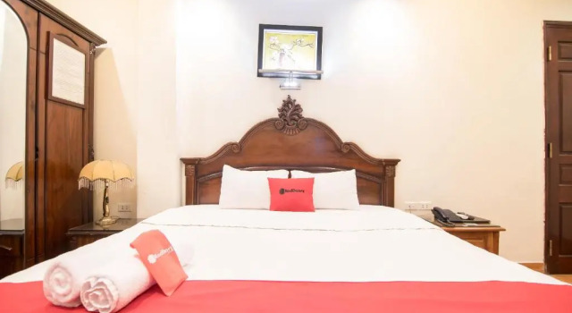 Люкс RedDoorz near Dai Hoc Ha Noi