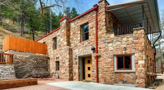 Boulder Mountain Lodge, Varaa Hotelli  
