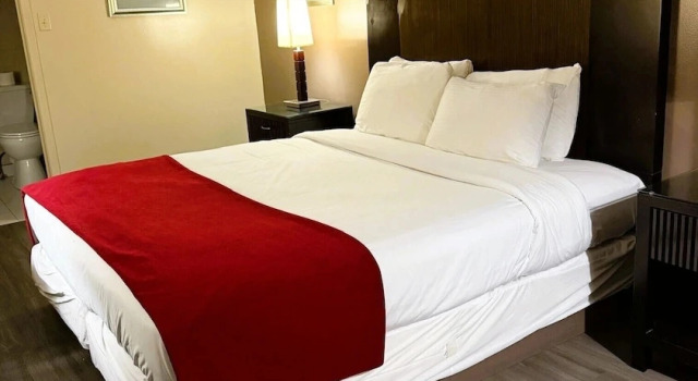 Номер Deluxe с видом на воду Travels Inn Victoria County