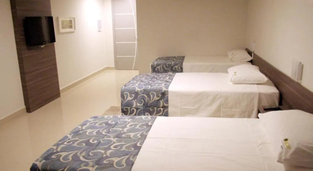 Трёхместный номер Standard Oscar Hotel Executive
