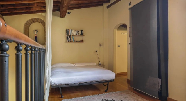 Charming Apartment in Oltrarno, Забронировать Апартаменты/квартира Флоренция Тоскана, рядом с Сады Боболи