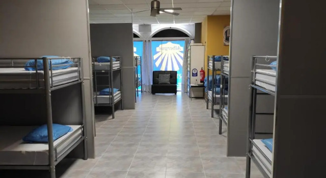 Кровать в общем номере Albergue Arraigos - Hostel