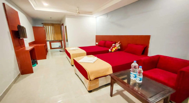 Hotel Janaki Pride, Book Hotel Hotels in Puri with Parking, Parking
