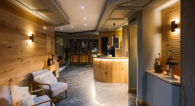 Aria Life Hotel Pinzolo, Забронировать Отель Отели Пинцоло с питанием, Пансион