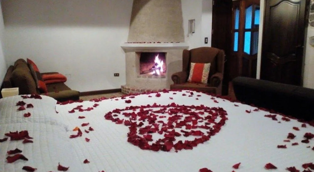 La Casa De La Alameda, Book Hotel Hotels in Zacatepeques with Parking, Parking