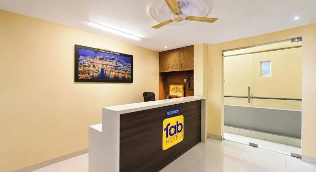 Fabhotel Blue Inn I, Забронировать Отель Отели штата Махараштры 3 звезды, 3*