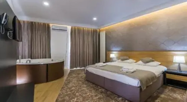 Solay, Rezervovat Hotel Hotely v Bihor s parkováním, Parkování