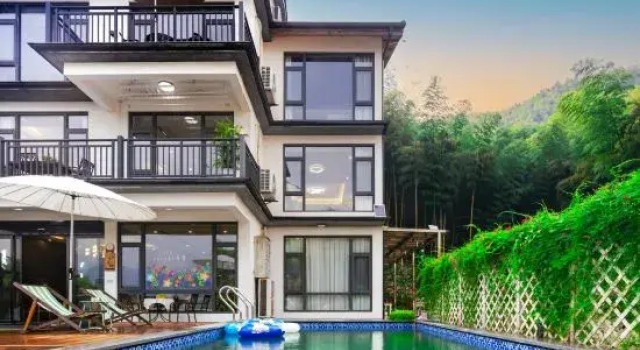 Liuxia Yixi · Family Parent-Child Swimming Pool Holiday Resort (Yunshang Grassland Store), Prenota Resort Hotel a Huzhou con piscina, Piscina