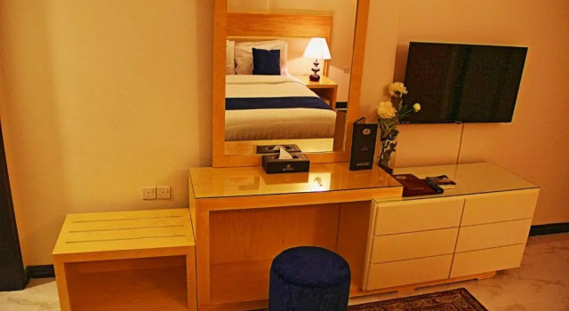 Люкс Bahrain International Hotel