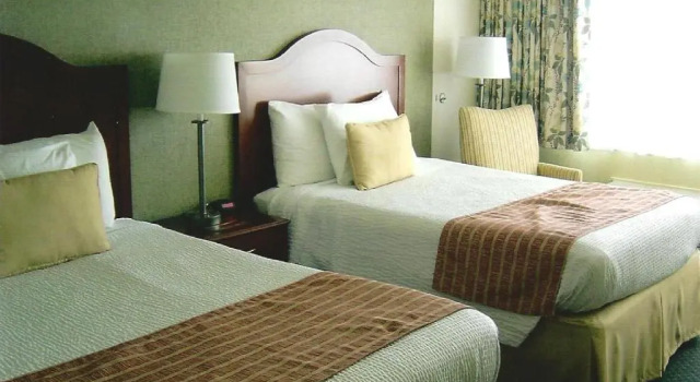 Четырёхместный номер Standard Pier 4 Hotel