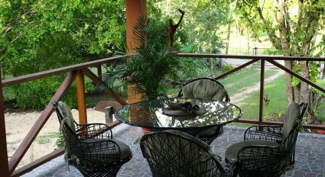 Коттедж Deluxe Maya Hill Lodge