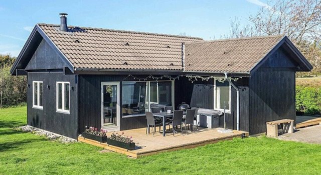 Коттедж 4 Star Holiday Home in Logstor