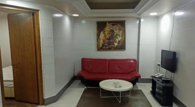 Budget No Window Family room Yerevan Deluxe Hotel