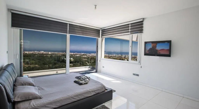 Villa Saranta Gold - Exquisite 3 Bedroom Protaras Villa with Private Pool and Panoramic Views