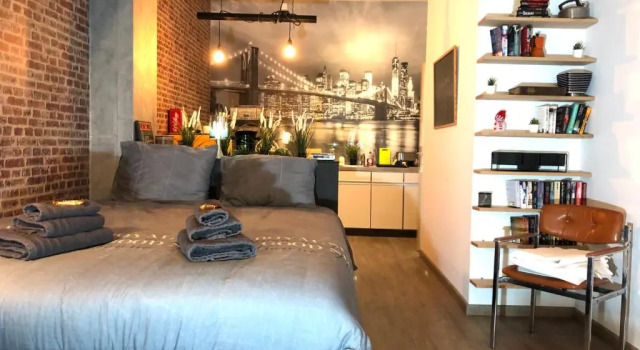 Студия New York Loft - Fully equipped and available long-term - Perfect location IN city center