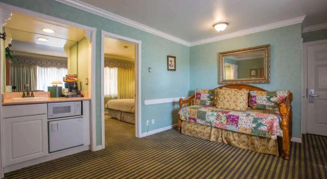 Carmel Inn & Suites, Prenota Locanda Hotel a Indiana con piscina, Piscina