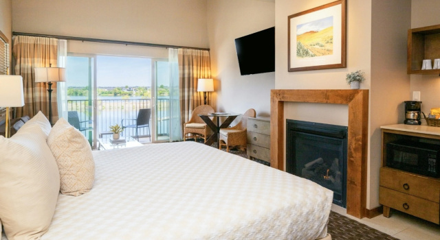 The Lodge at Columbia Point