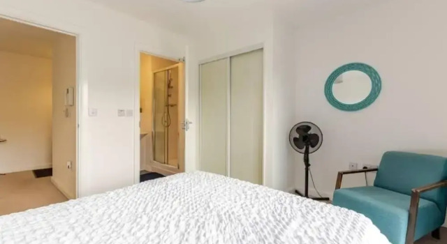 Stunning Modern Apartment in Rochester, England, Book Lejlighed Lejligheder i Rochester, Lejlighed