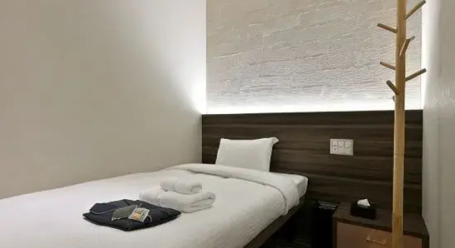 Кровать в общем номере (женский номер) Jinsheng Hotel