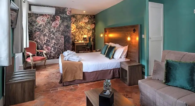 Двухместный полулюкс Hôtel LA MARGELLE