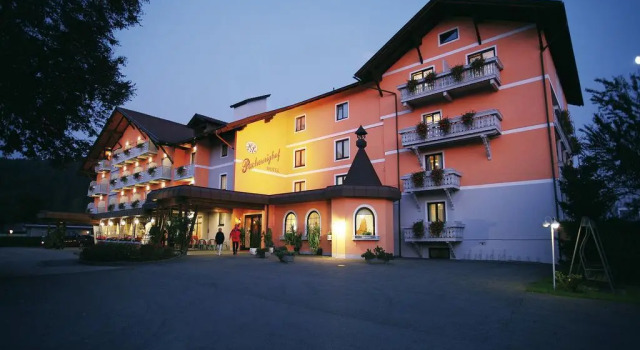 Hotel Pachernighof, Prenota Hotel Velden am Wörthersee Wörthersee