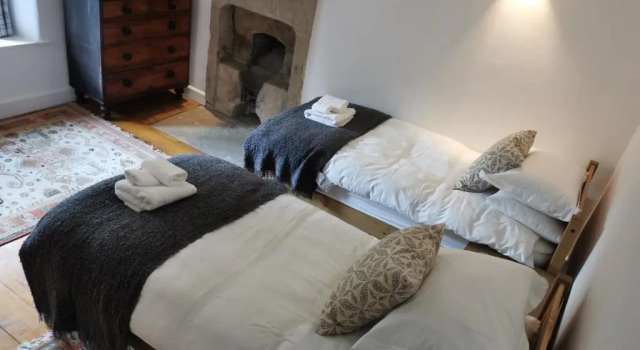 Коттедж Beautiful Peak District Cottage With Hot Tub