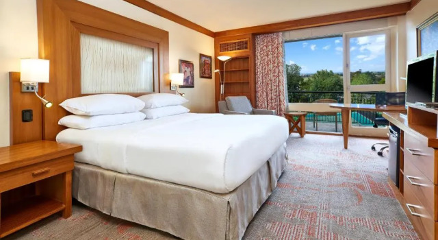 Двухместный номер Executive Floor Hilton Trinidad & Conference Centre