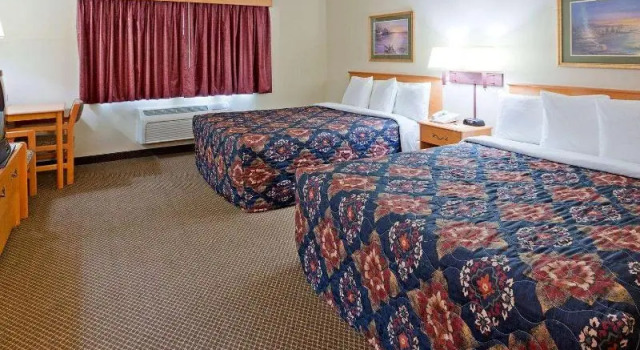 Номер AmericInn by Wyndham Silver City