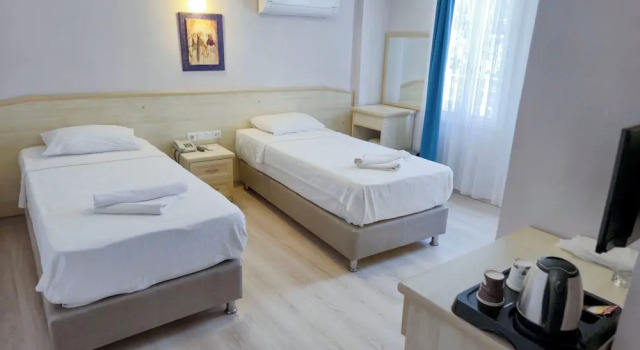 Двухместный номер Standard с балконом и с видом на горы Habesos Hotel