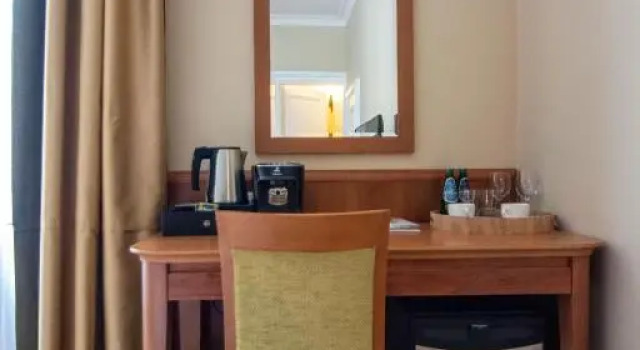 Номер Standard Brass Suites