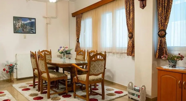 Marinas Apartment 6, Prenota Appartamento Hotel a Epiro con parcheggio, Parcheggio