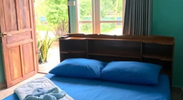 Punpisa Resort 2, Book Ferieresort Sam Chuk Central Thailand