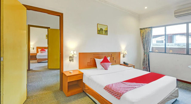 Семейный люкс Oyo 1178 Plaza Hotel Tanjung Pinang